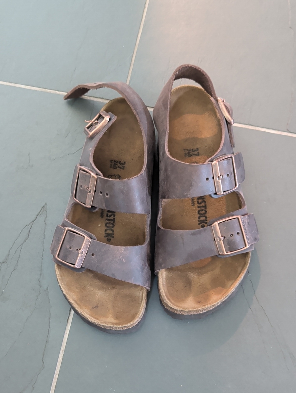 Birkenstock Milano in Habana leather